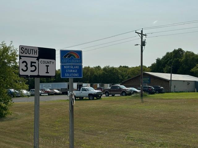 1725 State Highway 35 N Property Photo 3