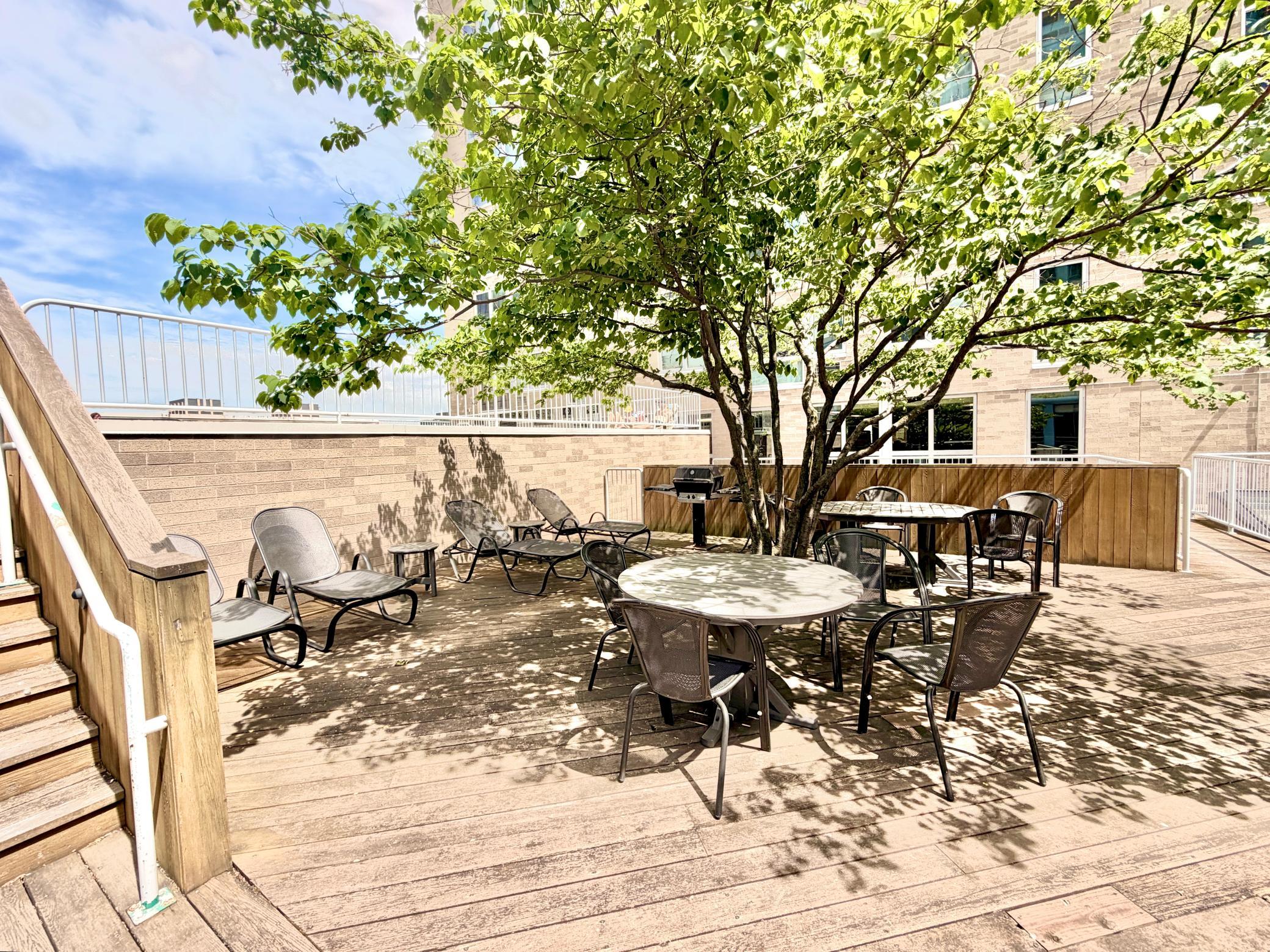 433 S 7th Street 1626 Property Photo 11
