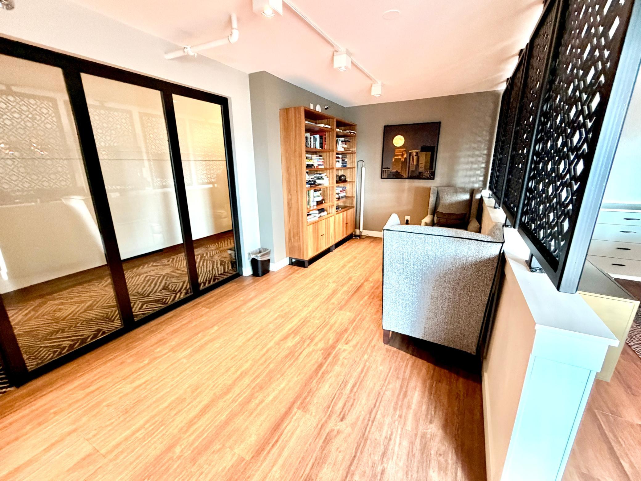 433 S 7th Street 1626 Property Photo 17