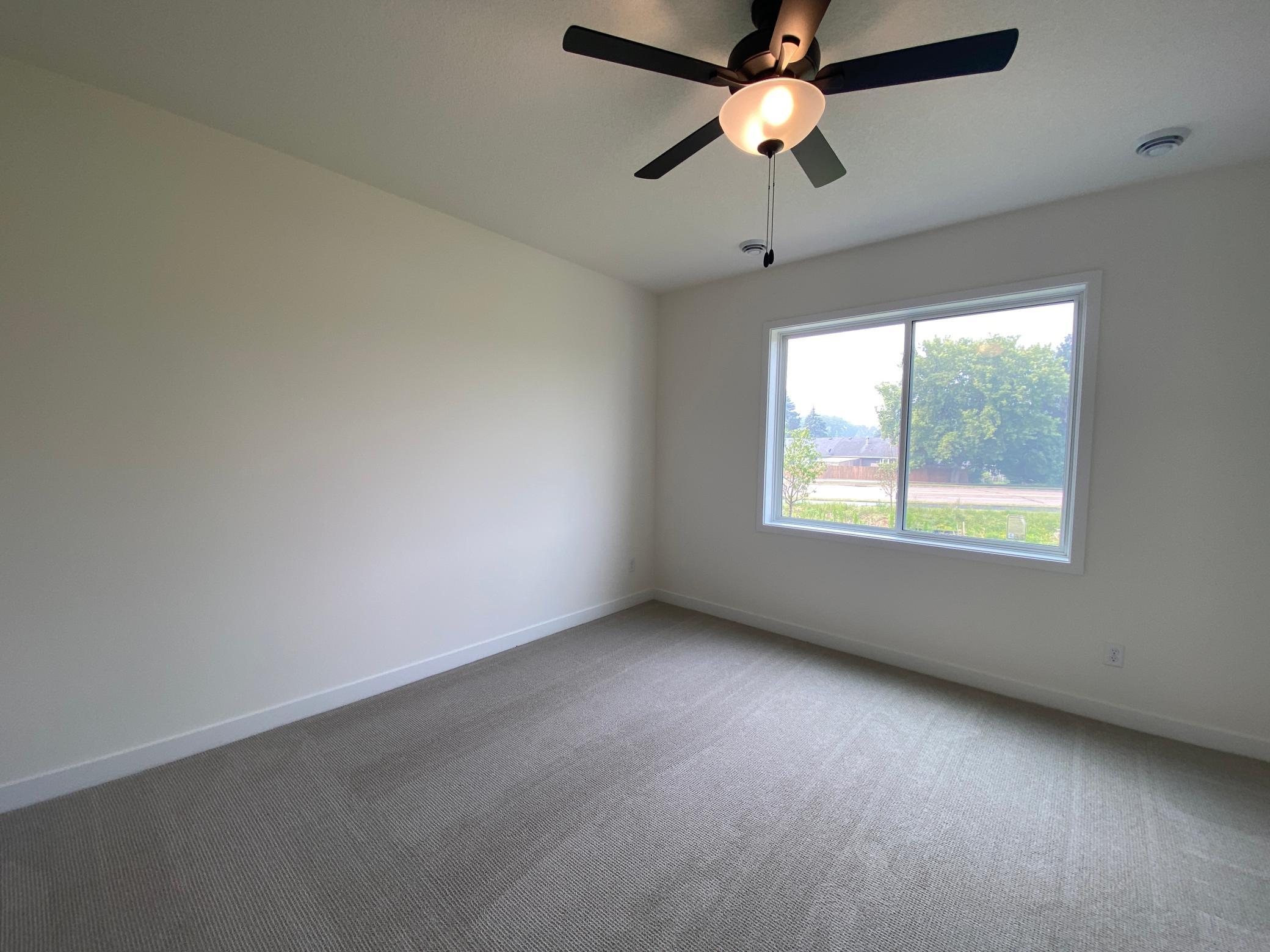 13789 Hollybrook Circle Property Photo 5
