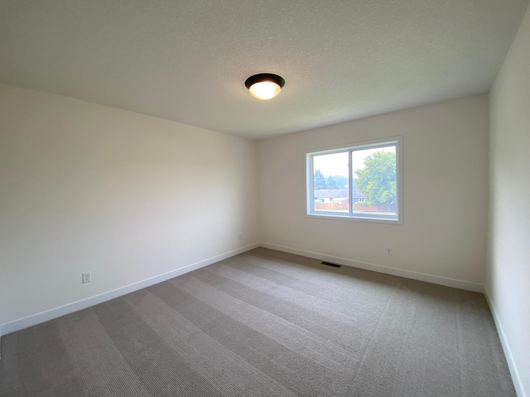 13789 Hollybrook Circle Property Photo 11