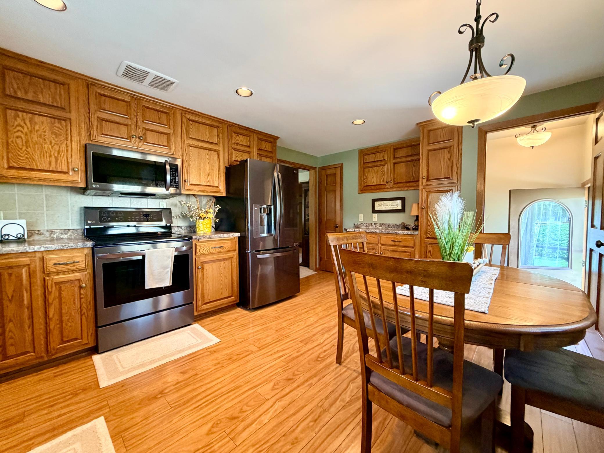 1801 S Shore Drive Property Photo 6
