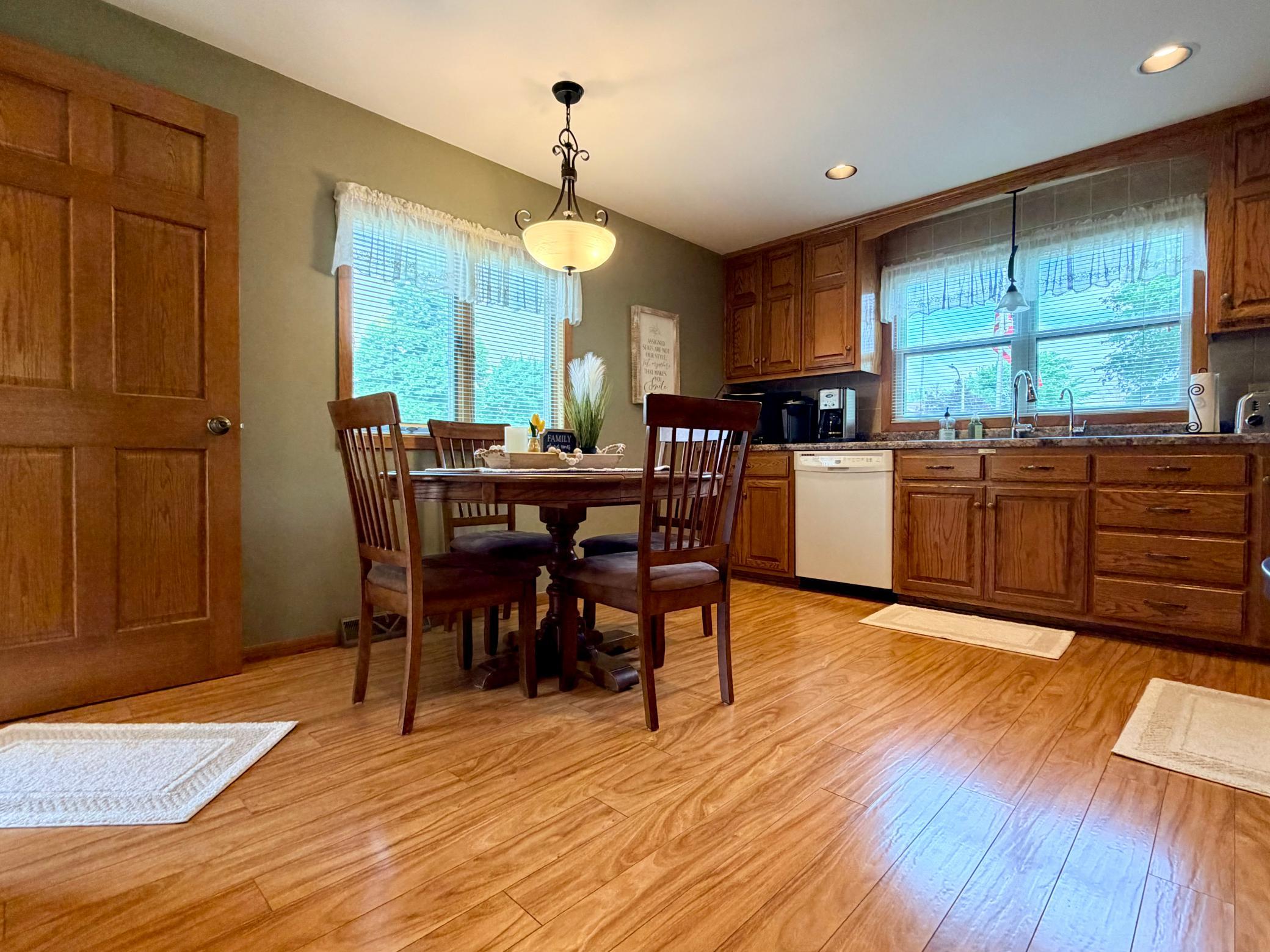 1801 S Shore Drive Property Photo 7