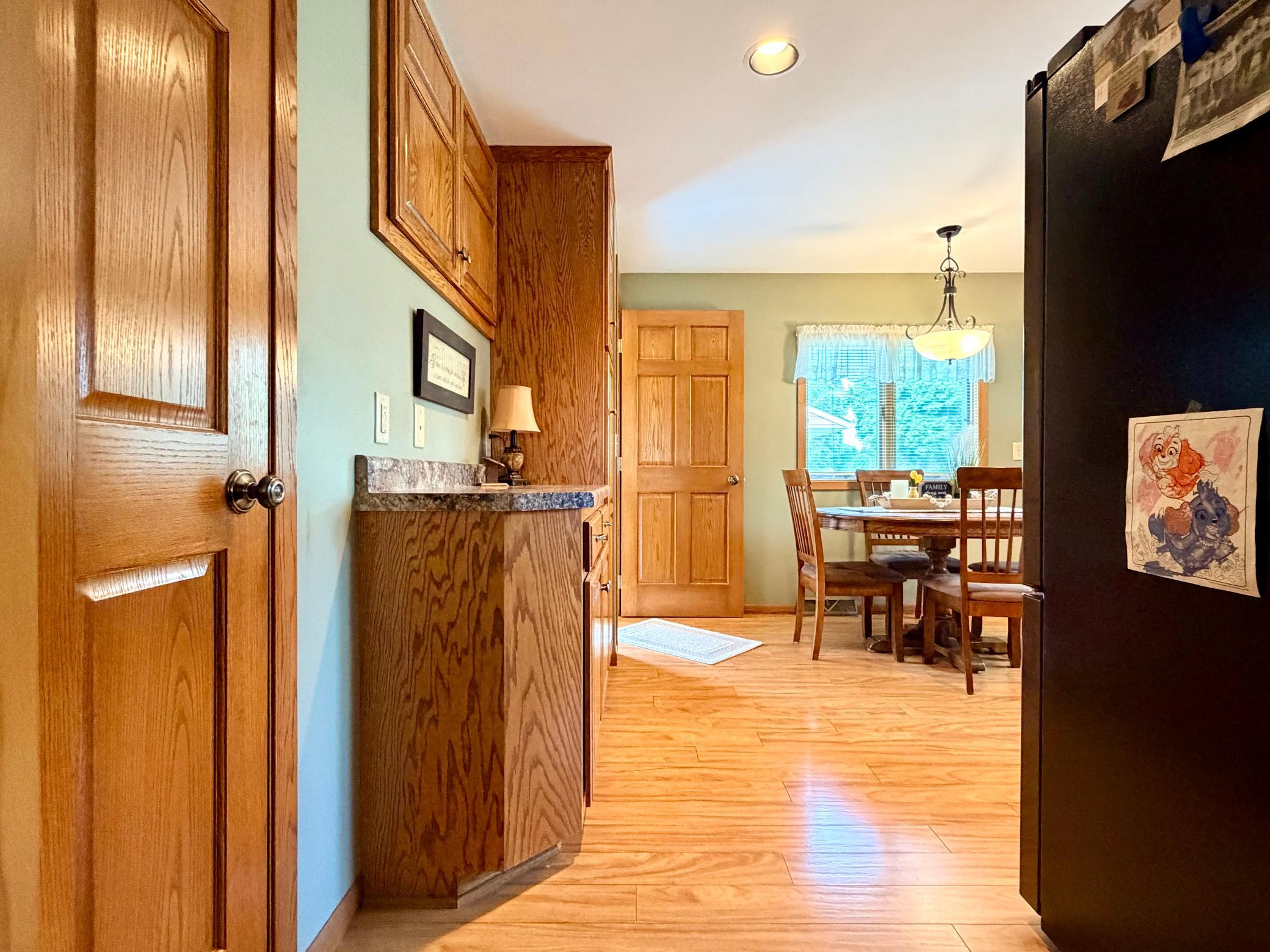1801 S Shore Drive Property Photo 8