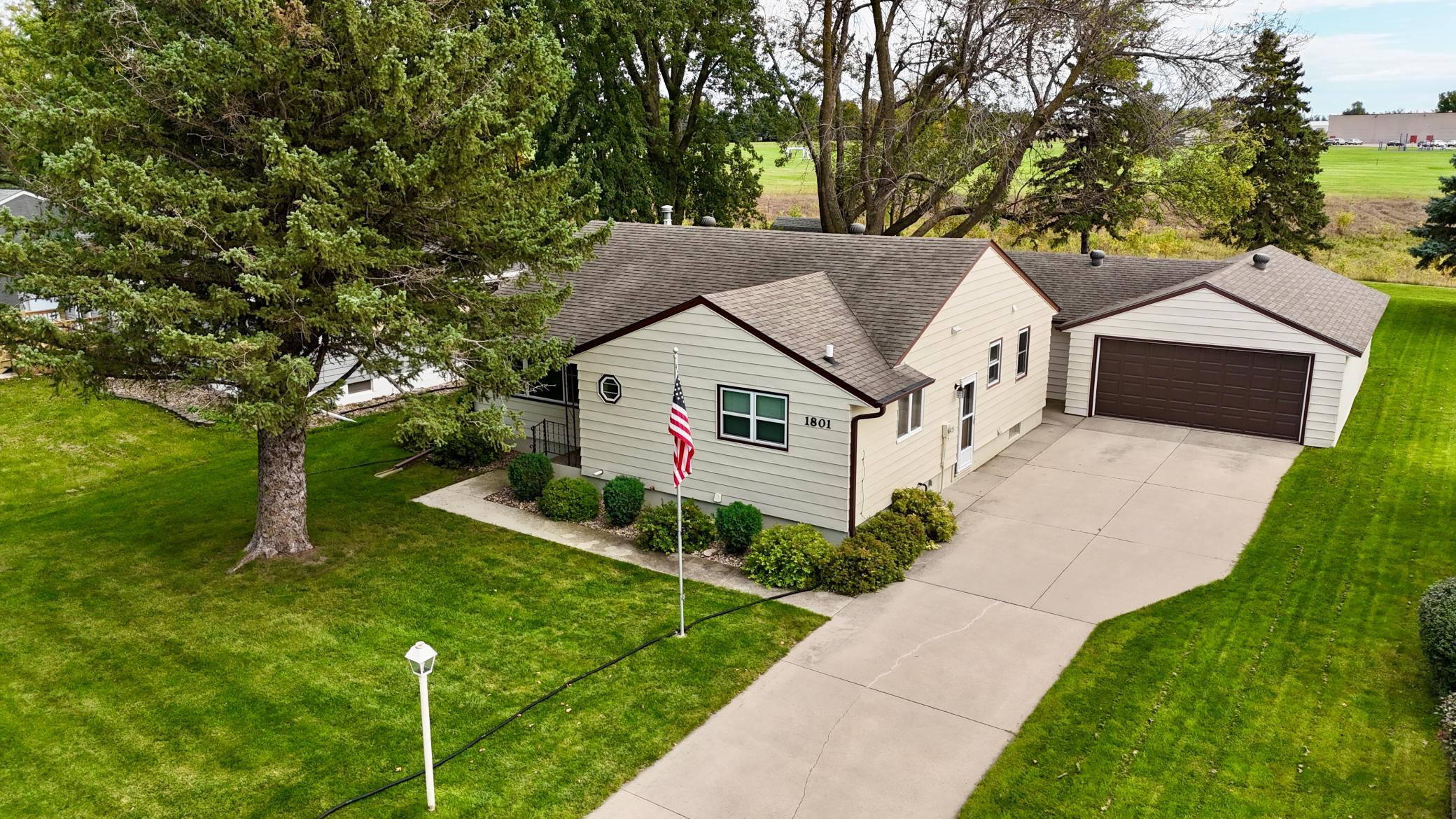 1801 S Shore Drive Property Photo 41