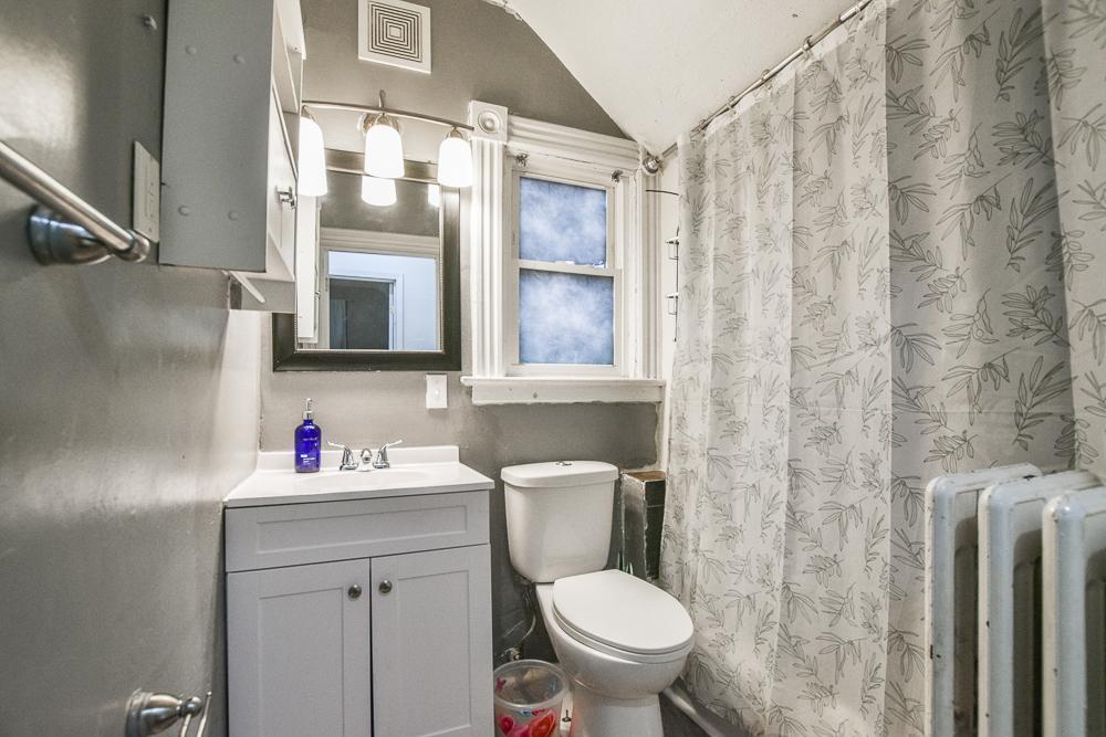 792 Cook Avenue E Property Photo 17