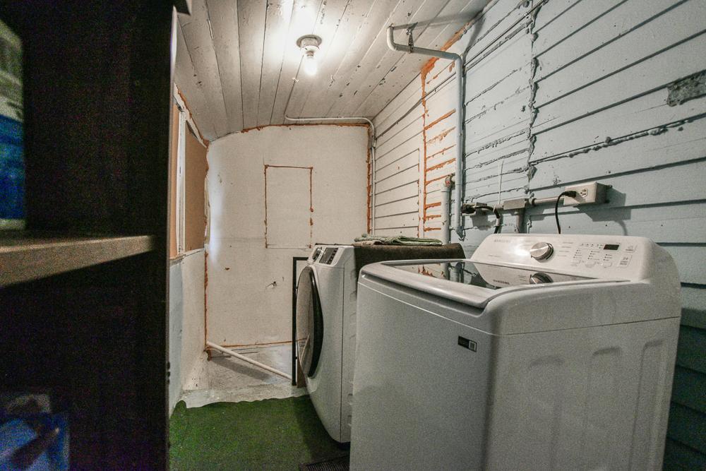 792 Cook Avenue E Property Photo 18