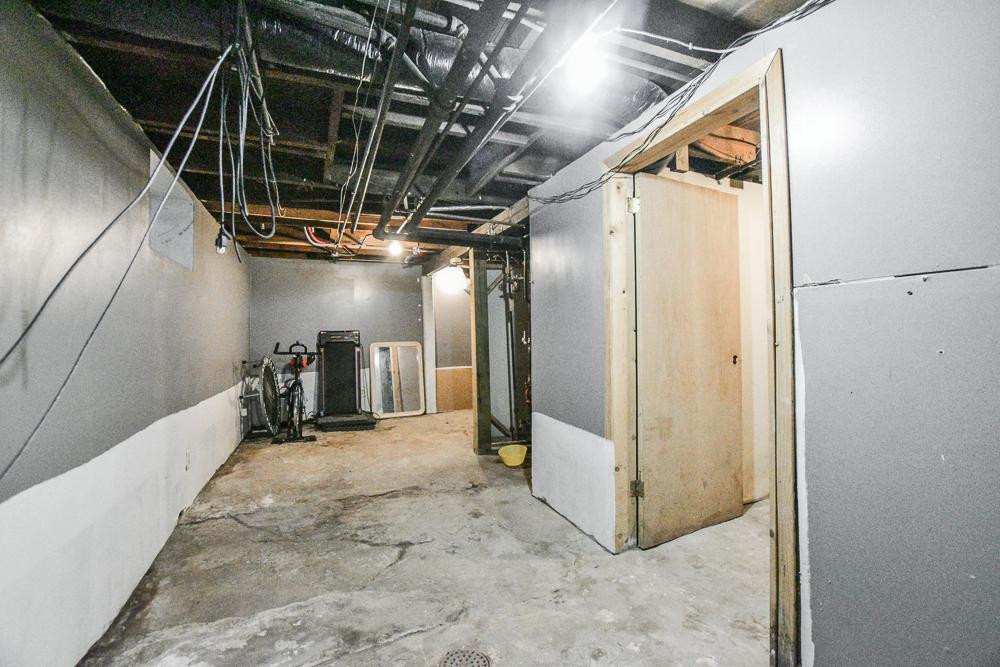 792 Cook Avenue E Property Photo 19