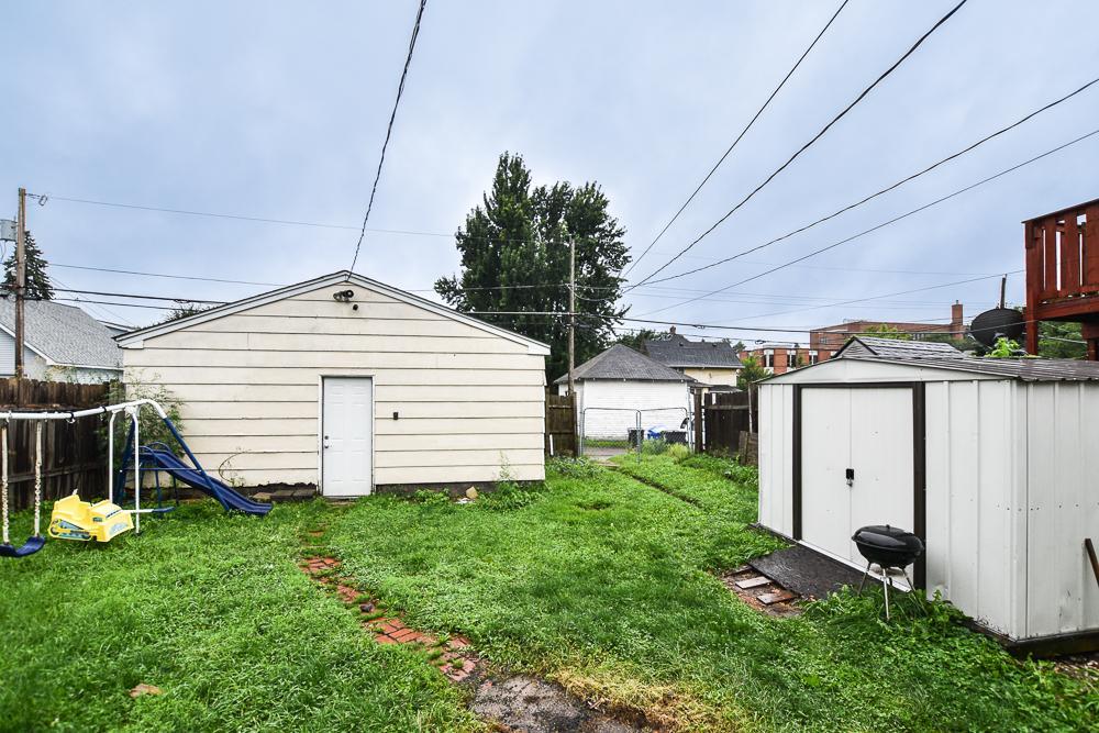 792 Cook Avenue E Property Photo 22