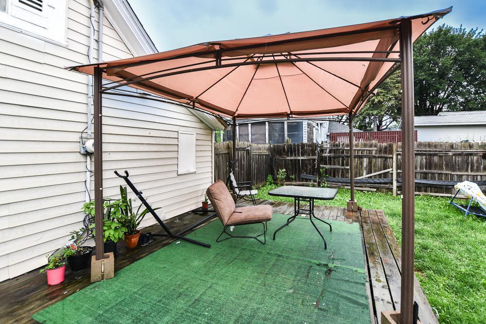 792 Cook Avenue E Property Photo 25