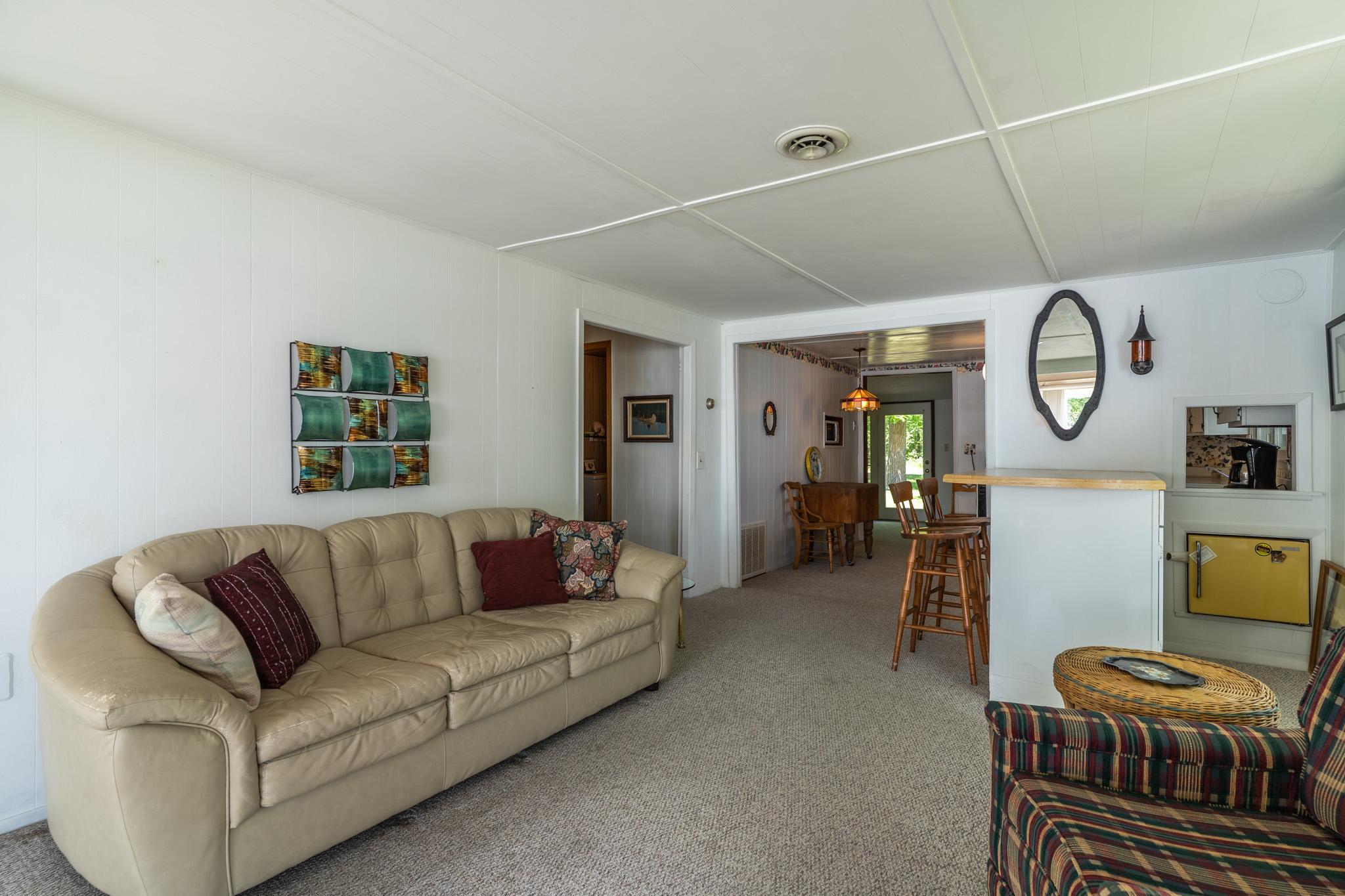 15815 Sandy Beach Road Se Property Photo 10