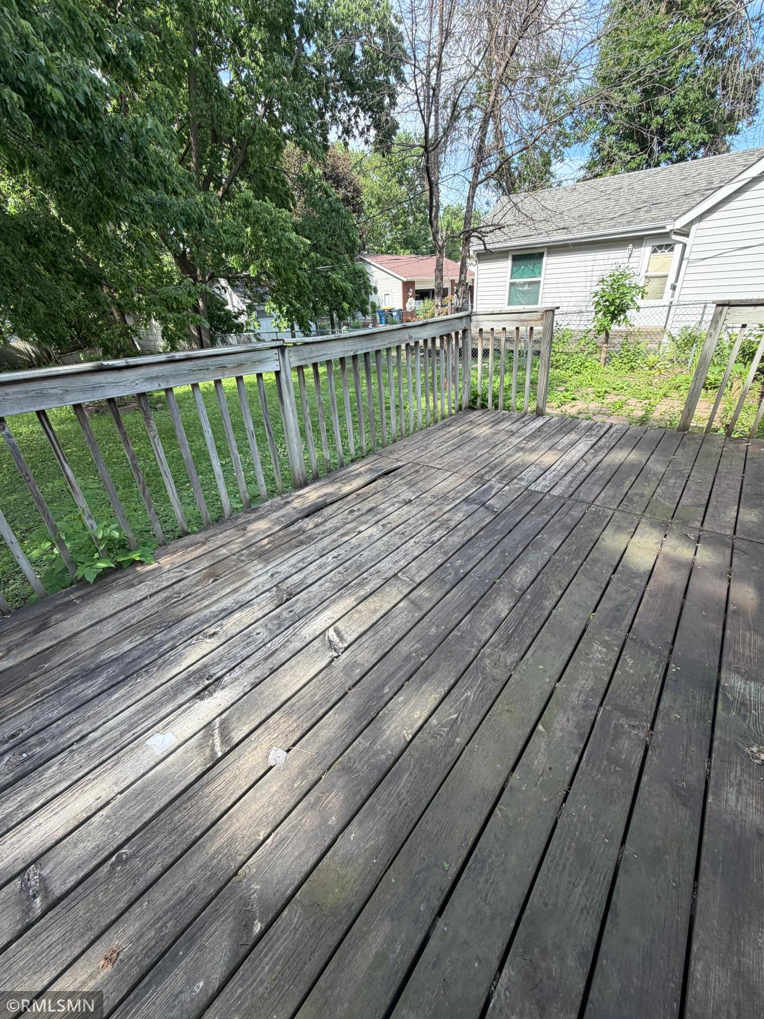 607 1st Avenue E Property Photo 19
