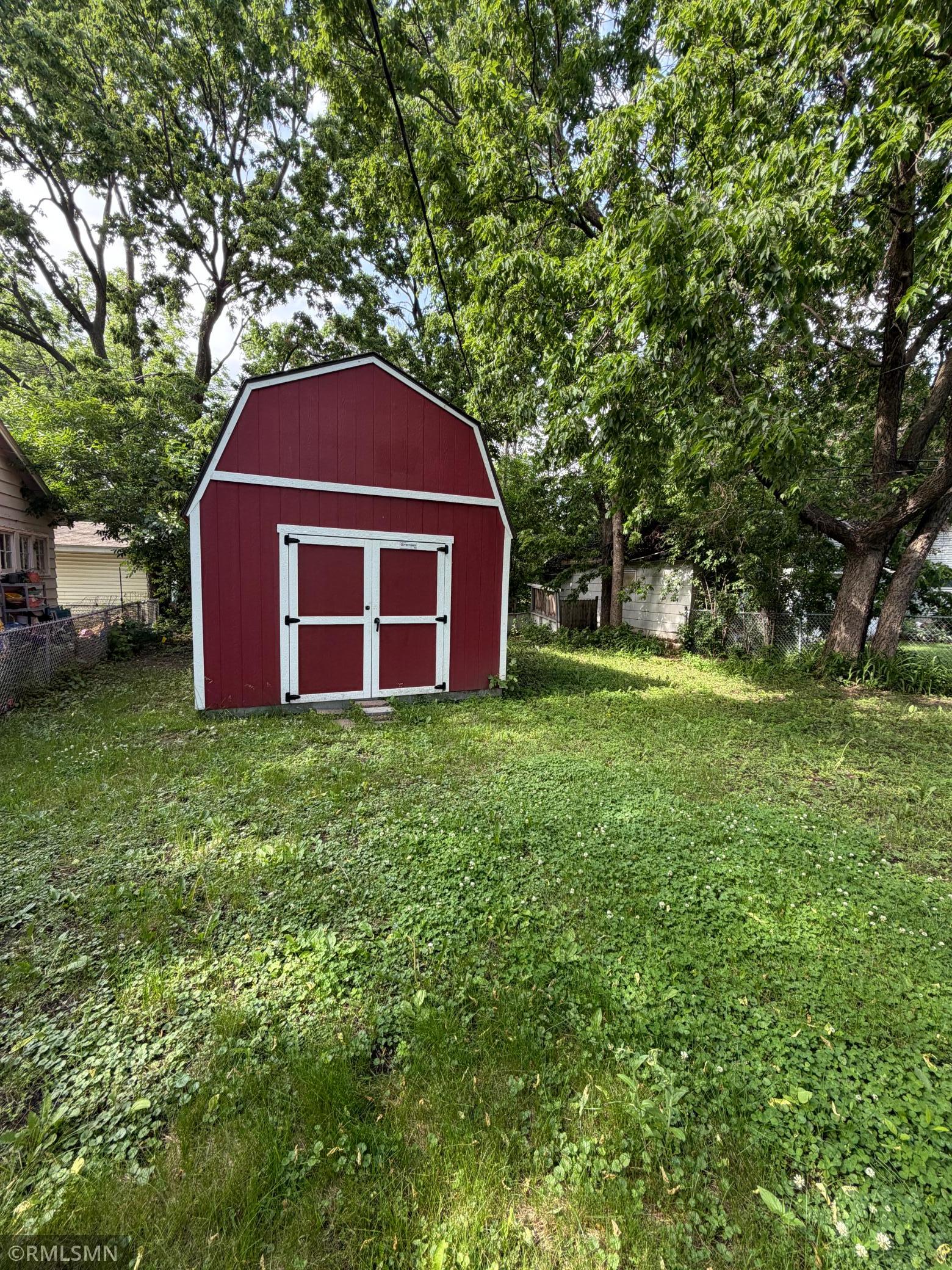 607 1st Avenue E Property Photo 20