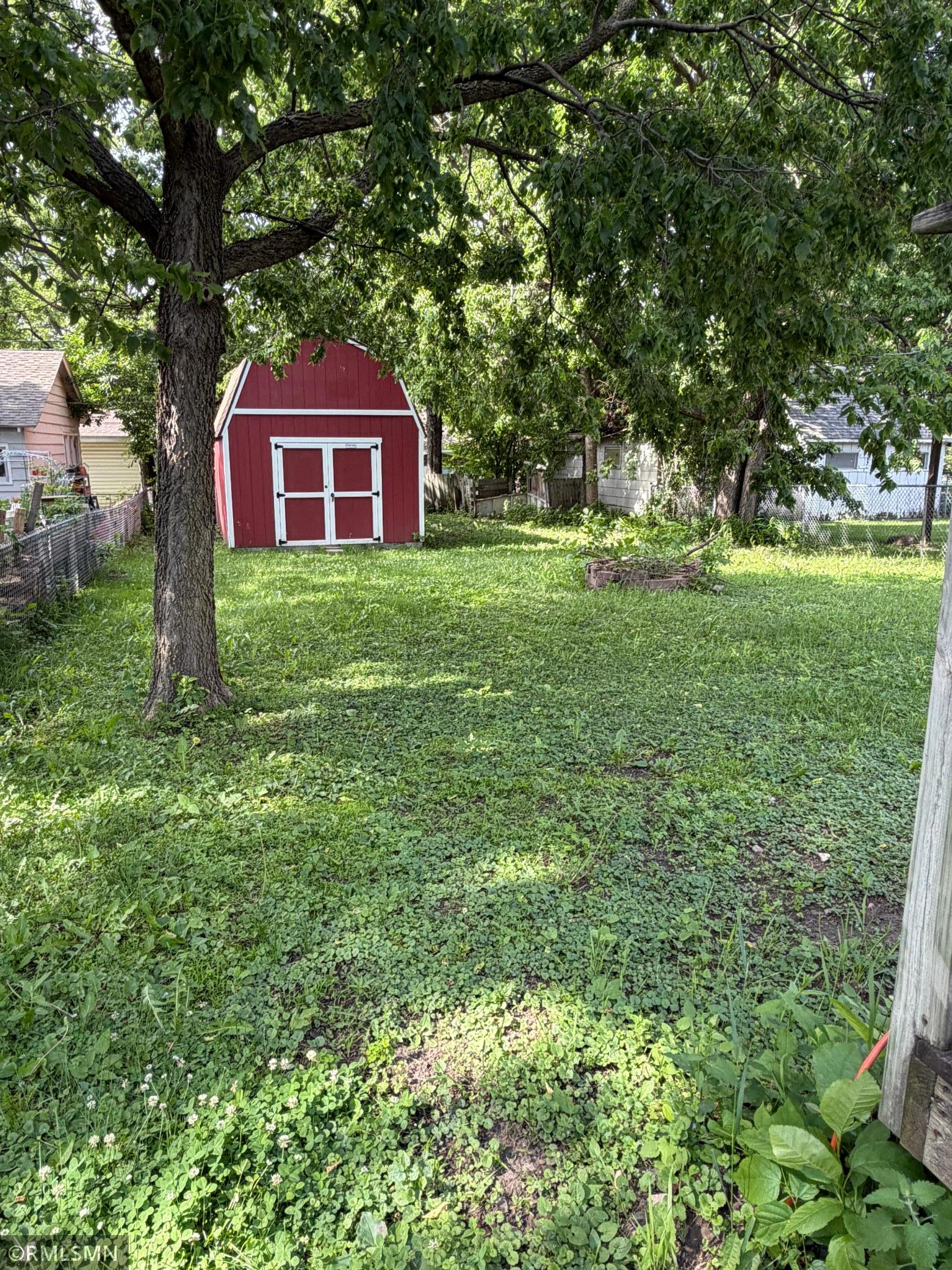607 1st Avenue E Property Photo 21