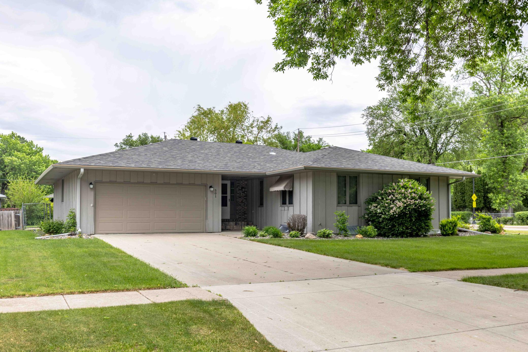 501 23rd Avenue S Property Photo 2