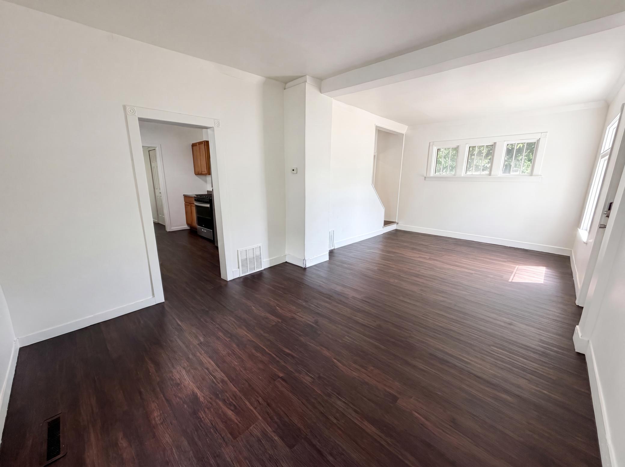 5200 Camden Avenue N Property Photo 6