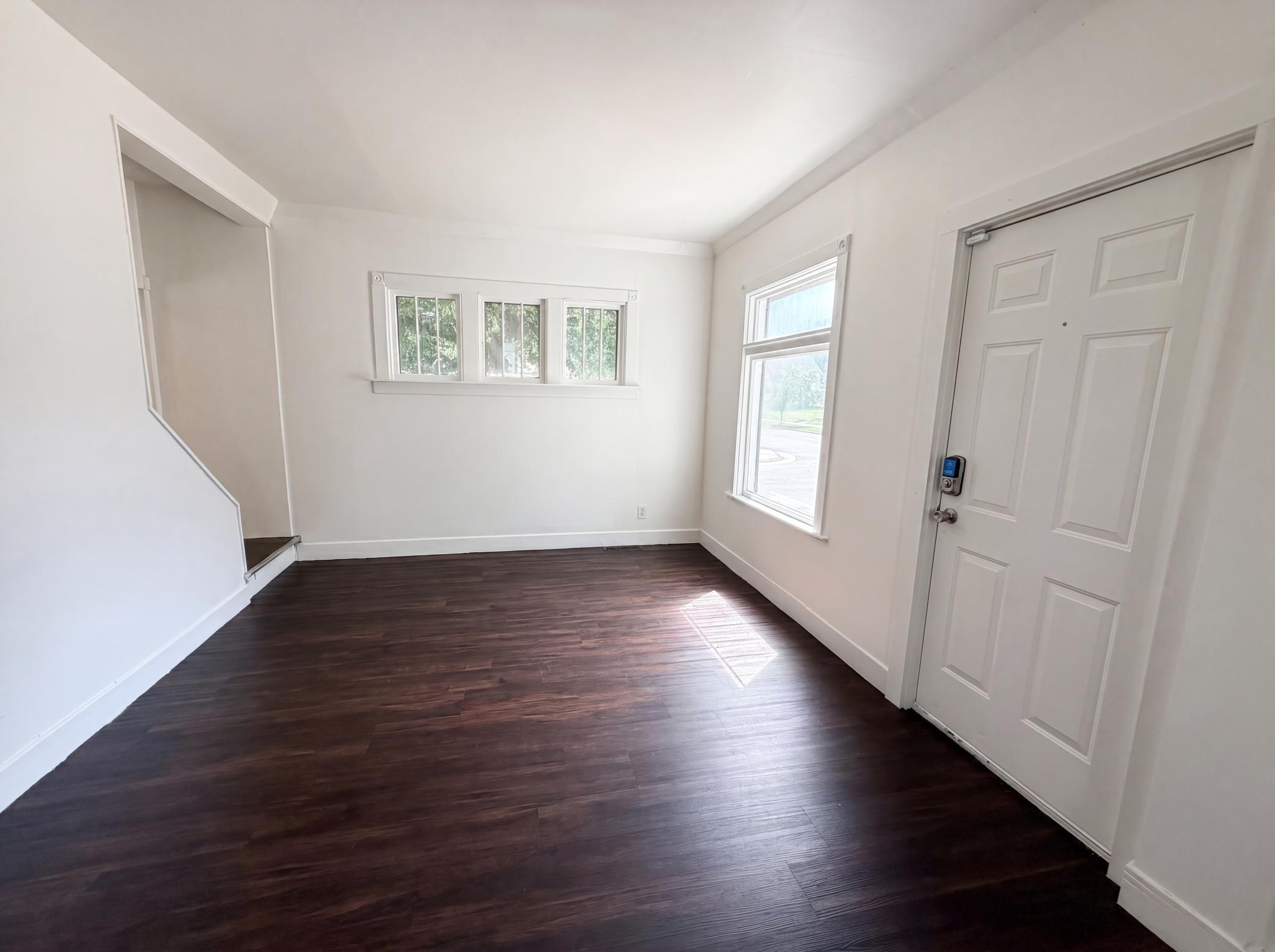 5200 Camden Avenue N Property Photo 7