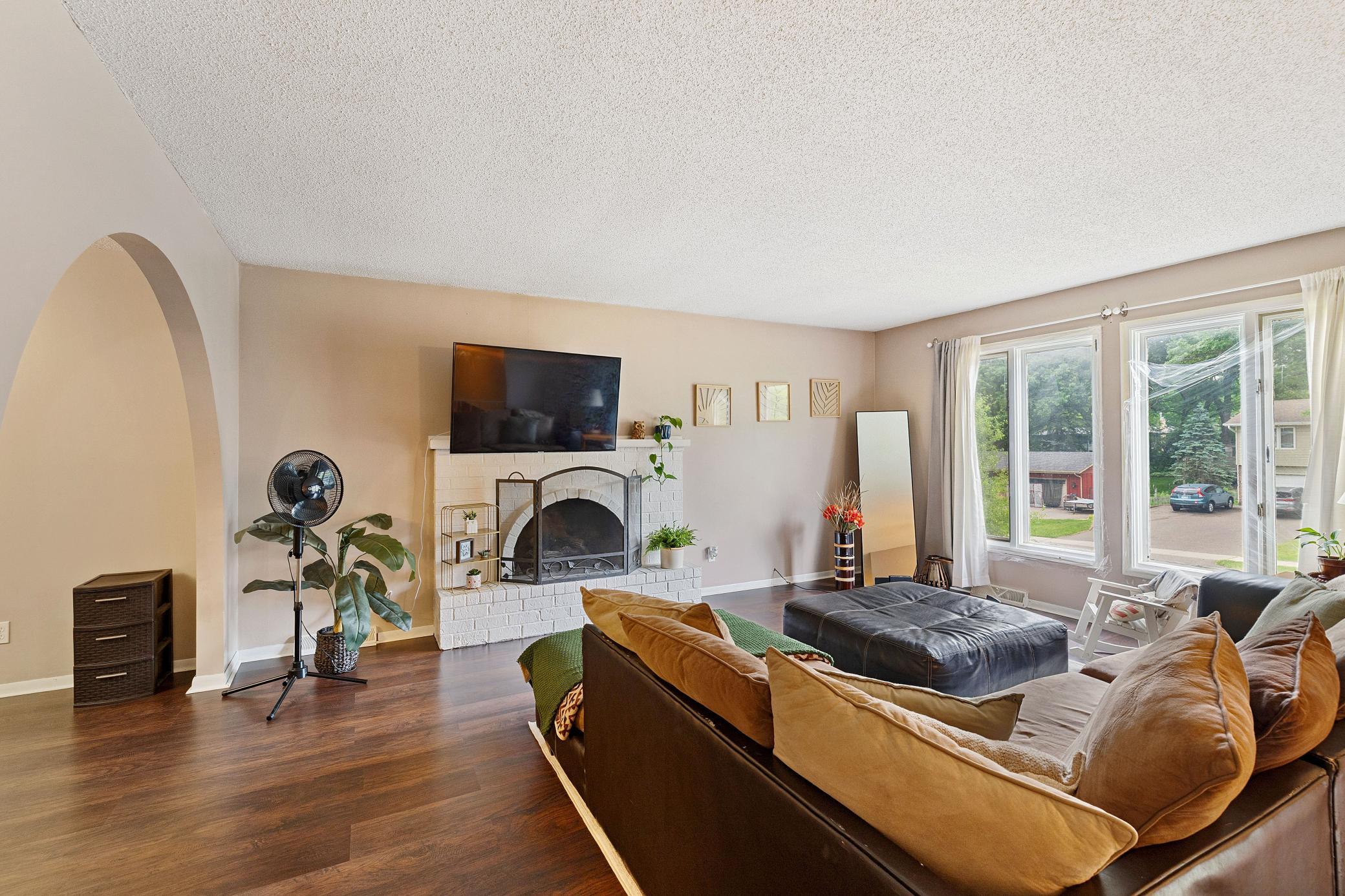 121 Chaparral Drive Property Photo 4