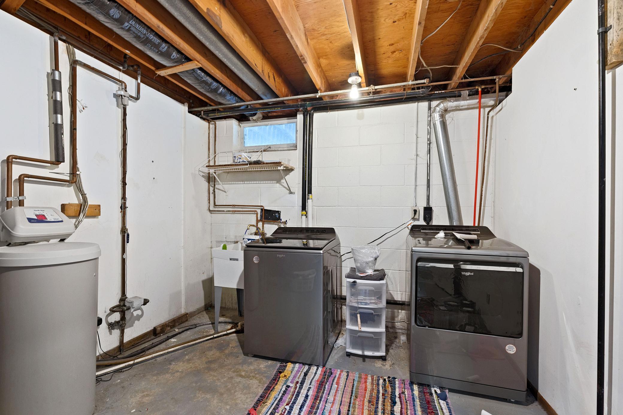 121 Chaparral Drive Property Photo 27