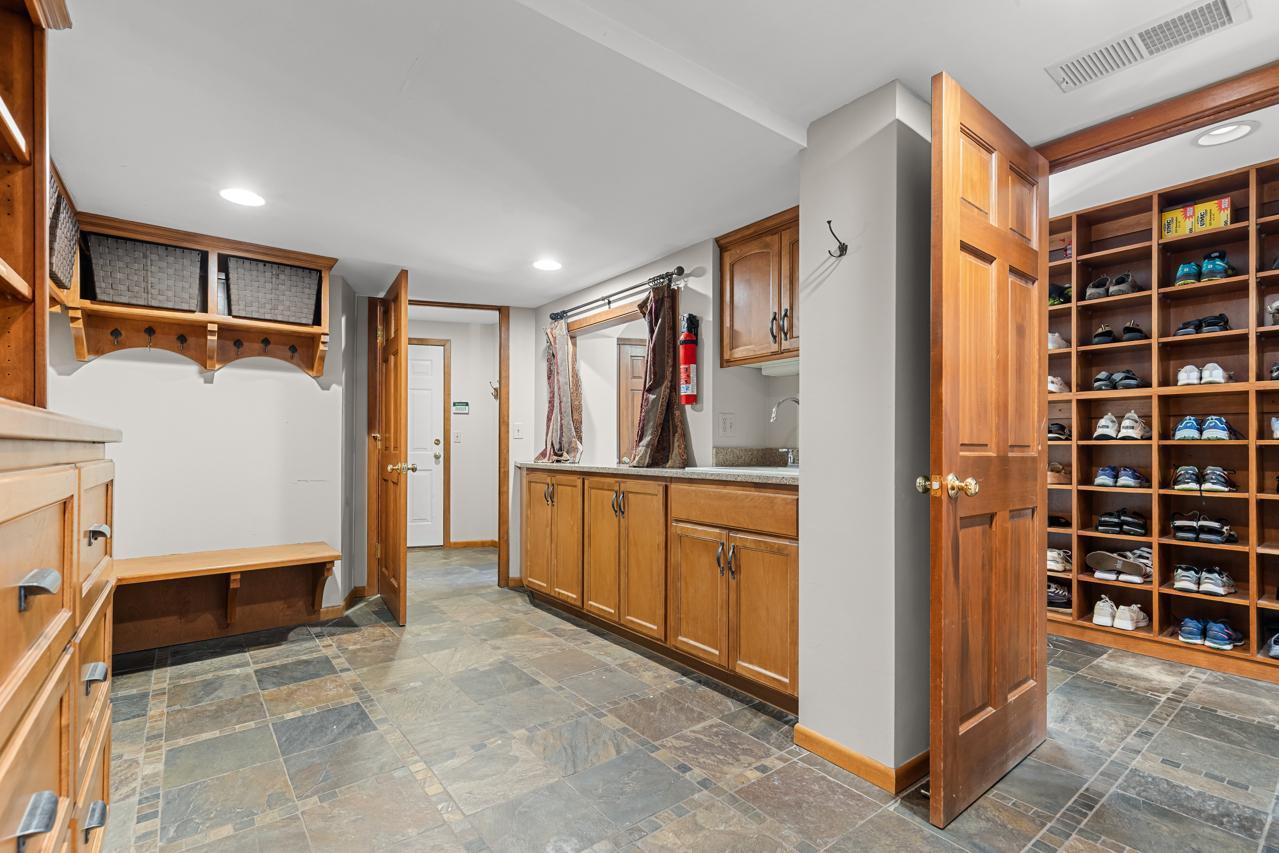 365 Pleasant View Road Property Photo 38