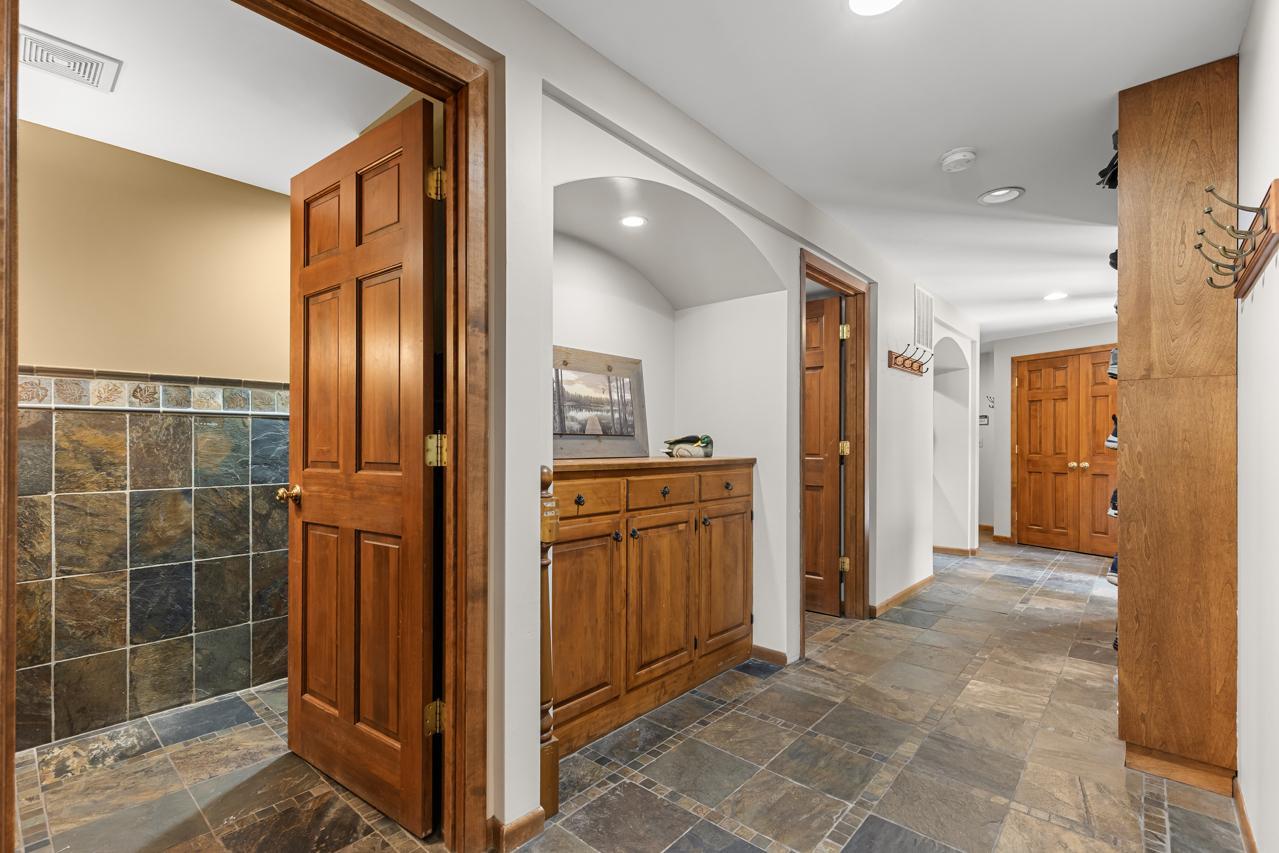 365 Pleasant View Road Property Photo 39