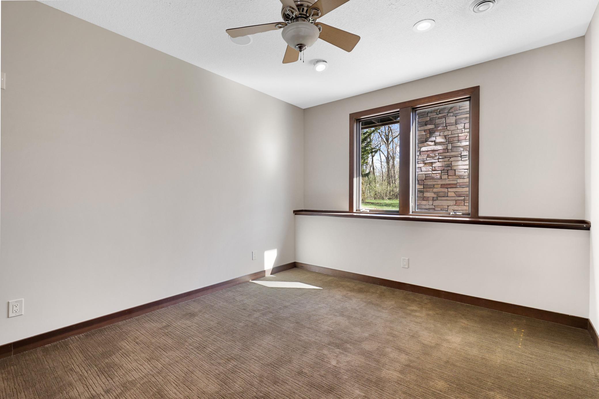 9401 Elm Court Property Photo 29