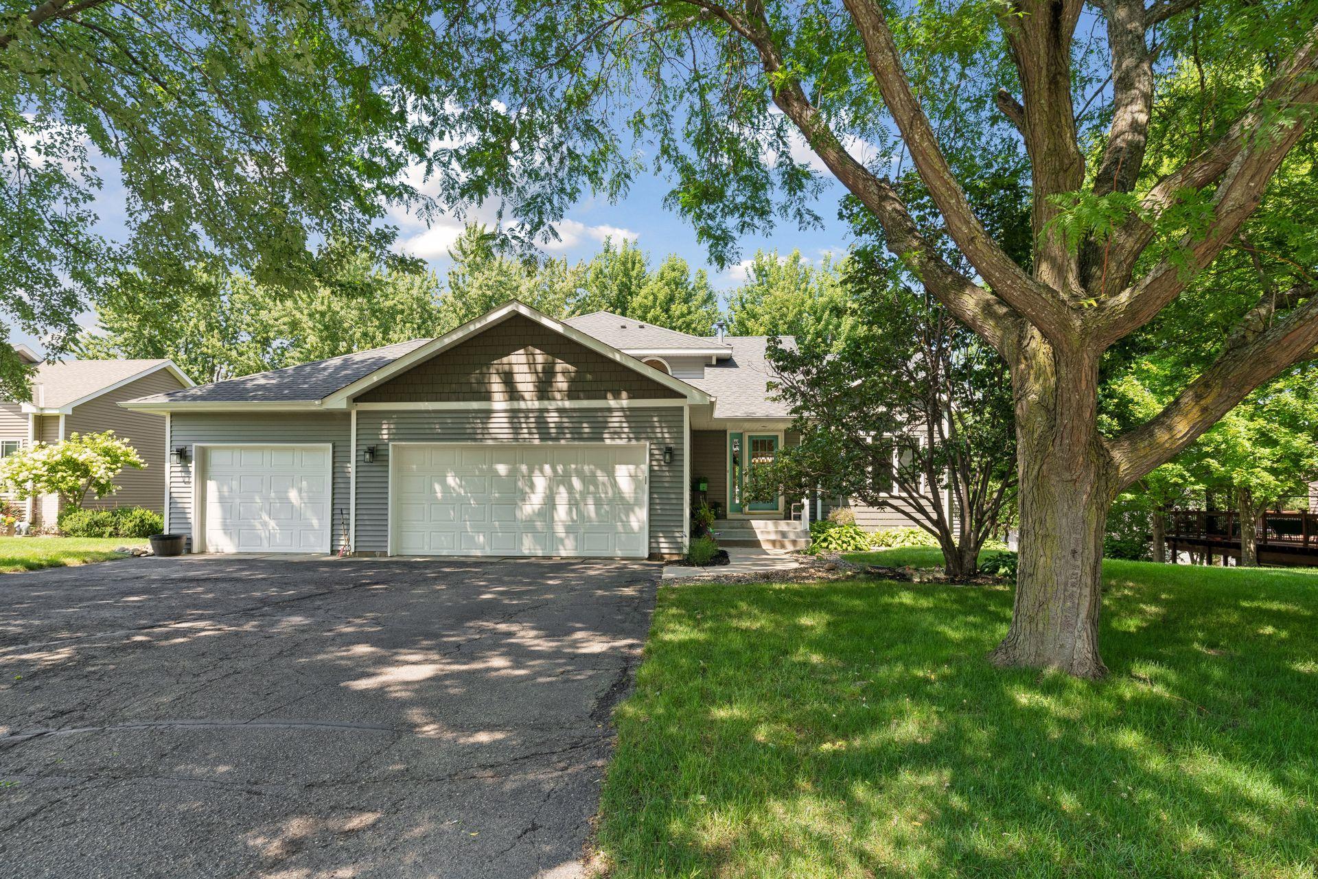 2105 Grimm Road Property Photo 1