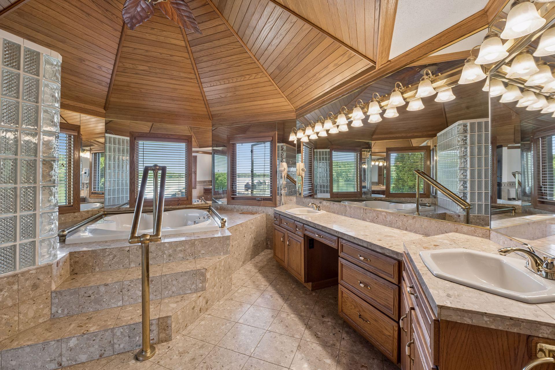 4100 Enchanted Lane Property Photo 40