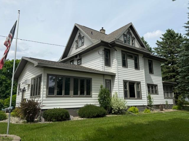 403 1st Avenue Property Photo 3