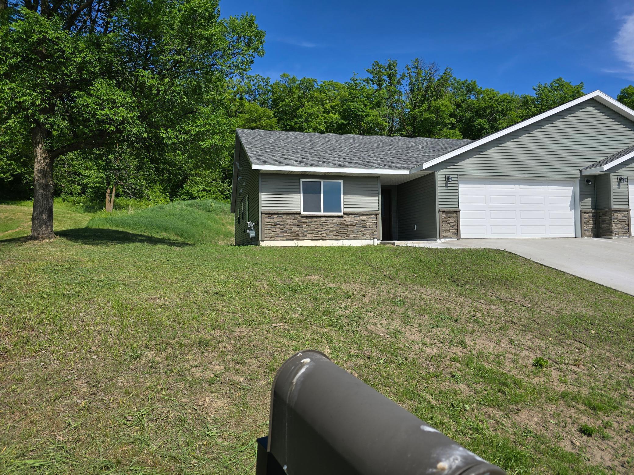 1475 Michigan Avenue Property Photo 1