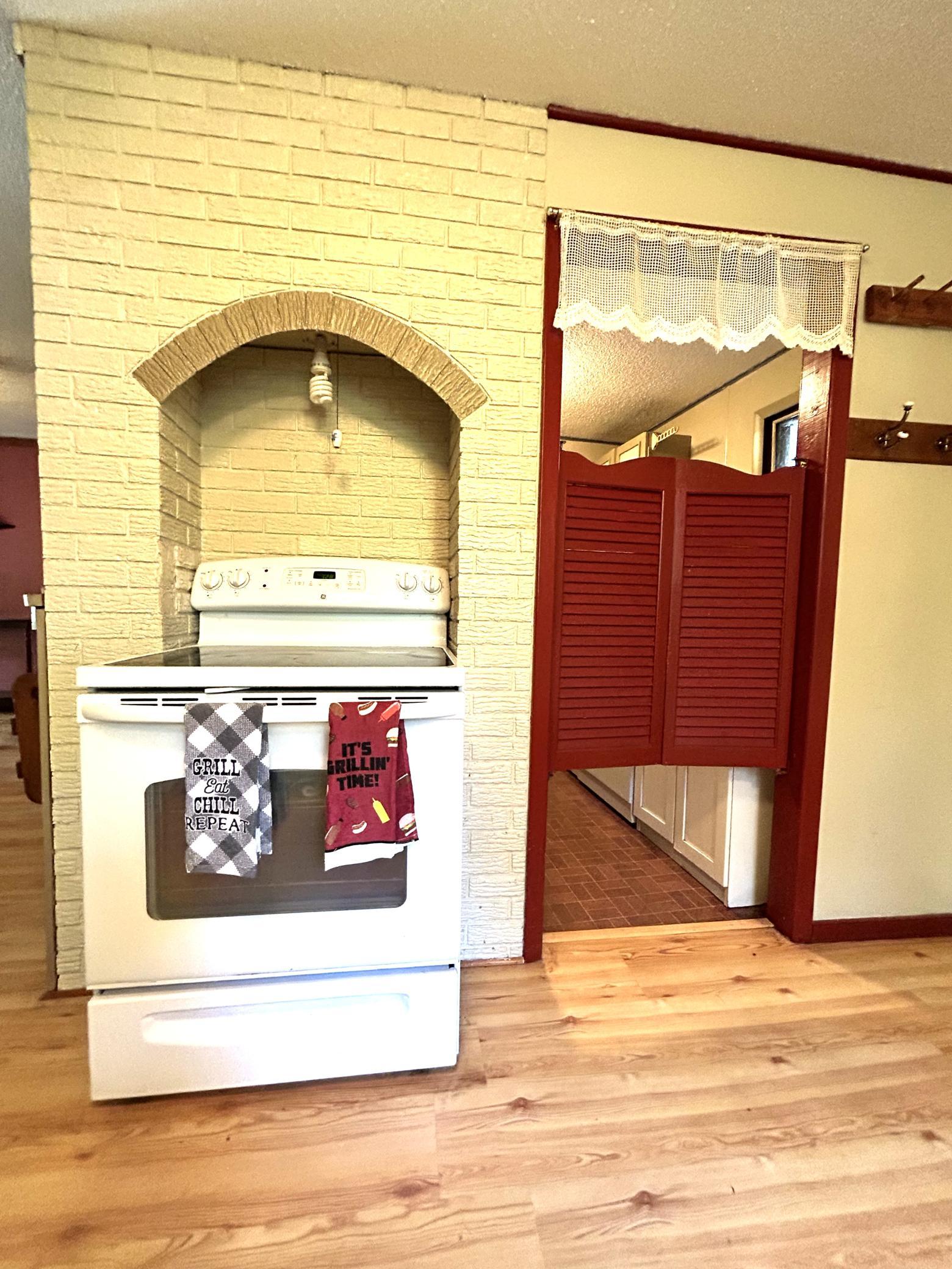 13076 Pine Vista Drive Property Photo 12
