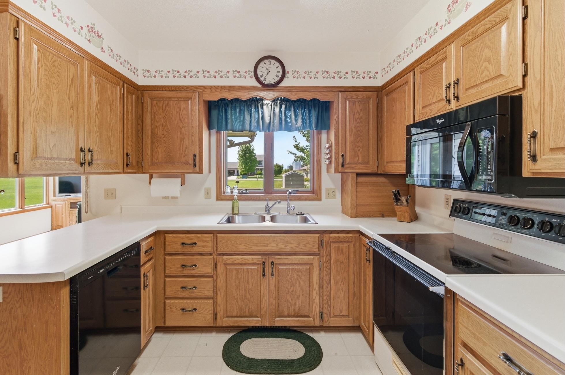 18 Mill Avenue Property Photo 3