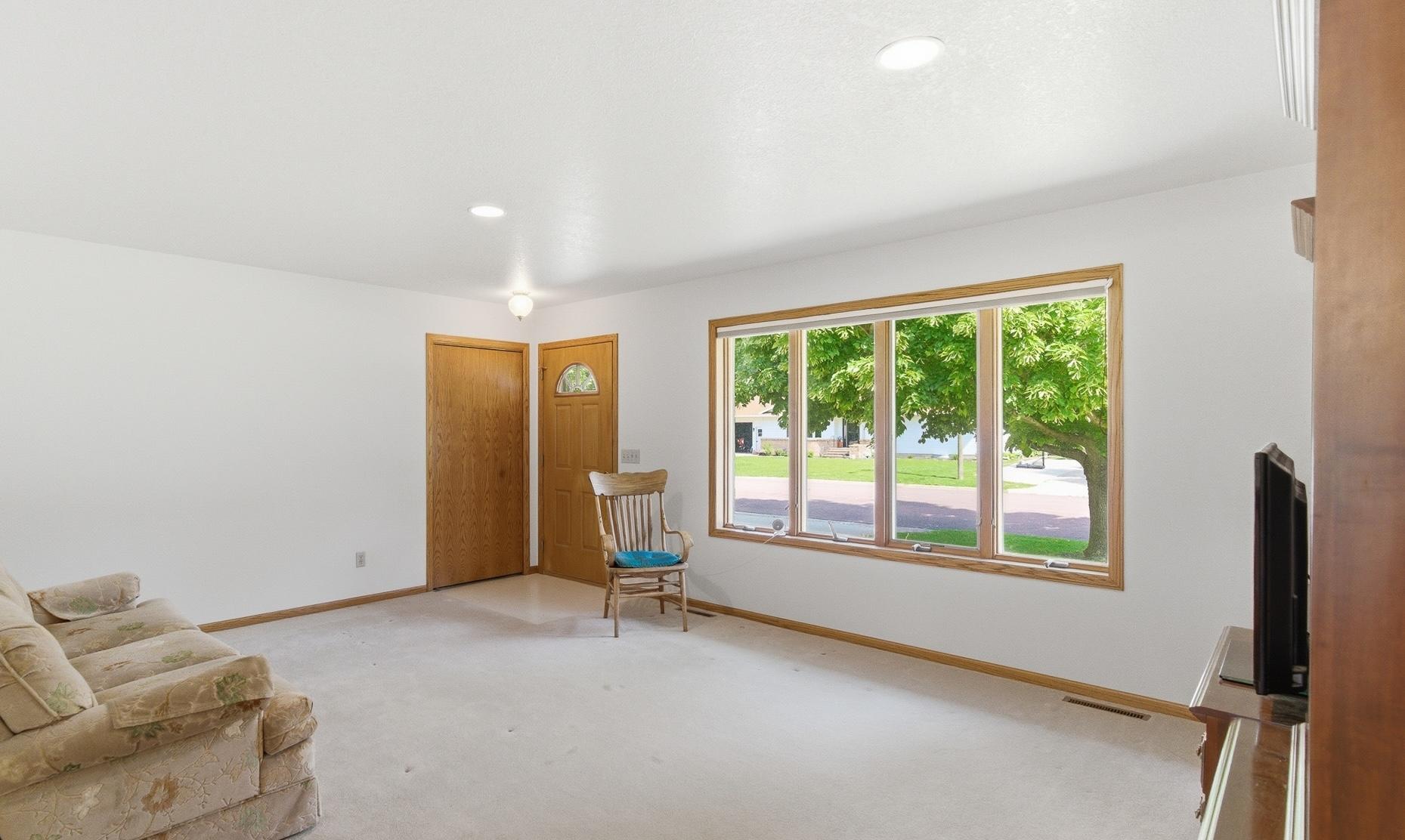 18 Mill Avenue Property Photo 8