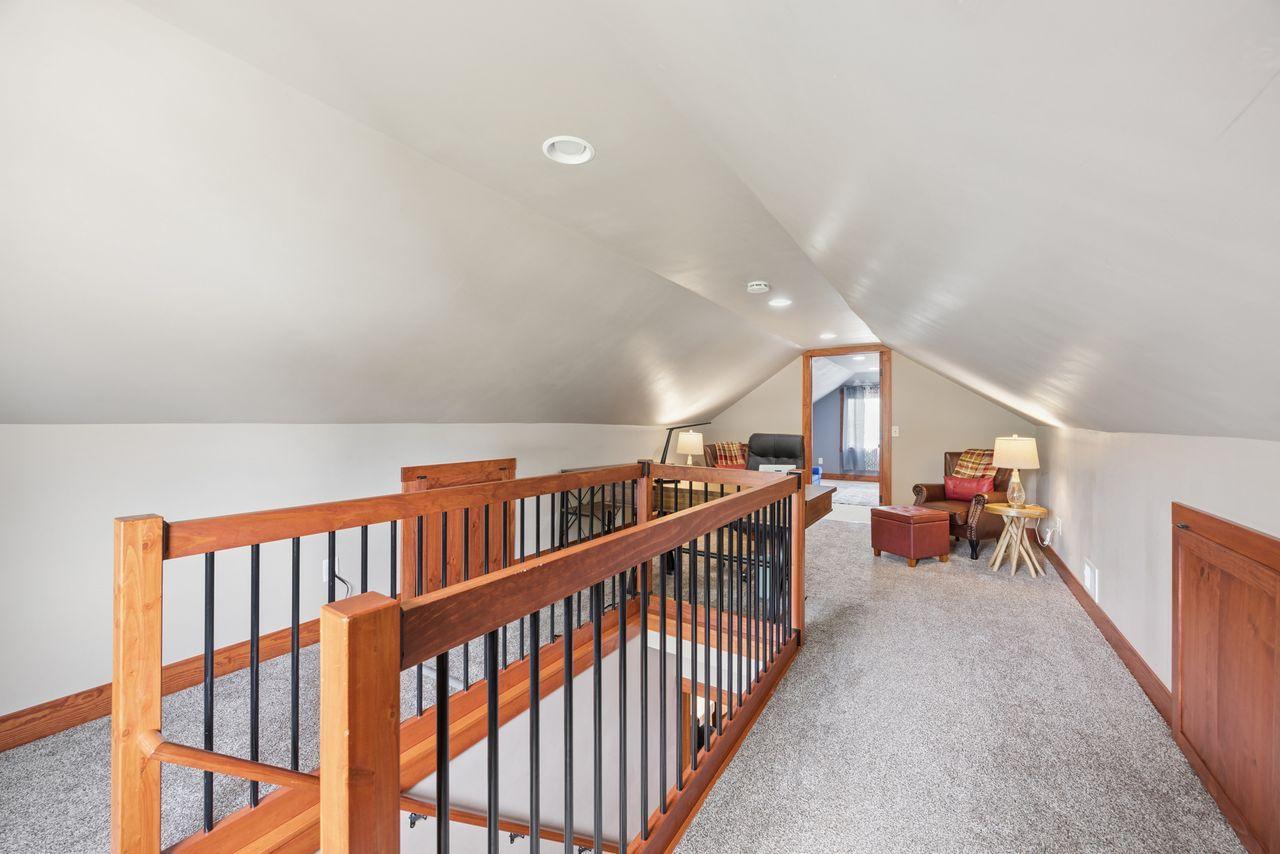 1014 11th Avenue N Property Photo 17