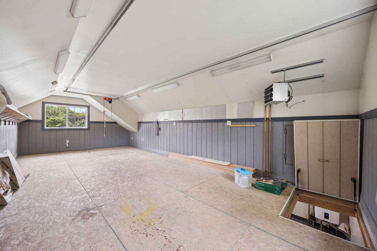 1014 11th Avenue N Property Photo 28