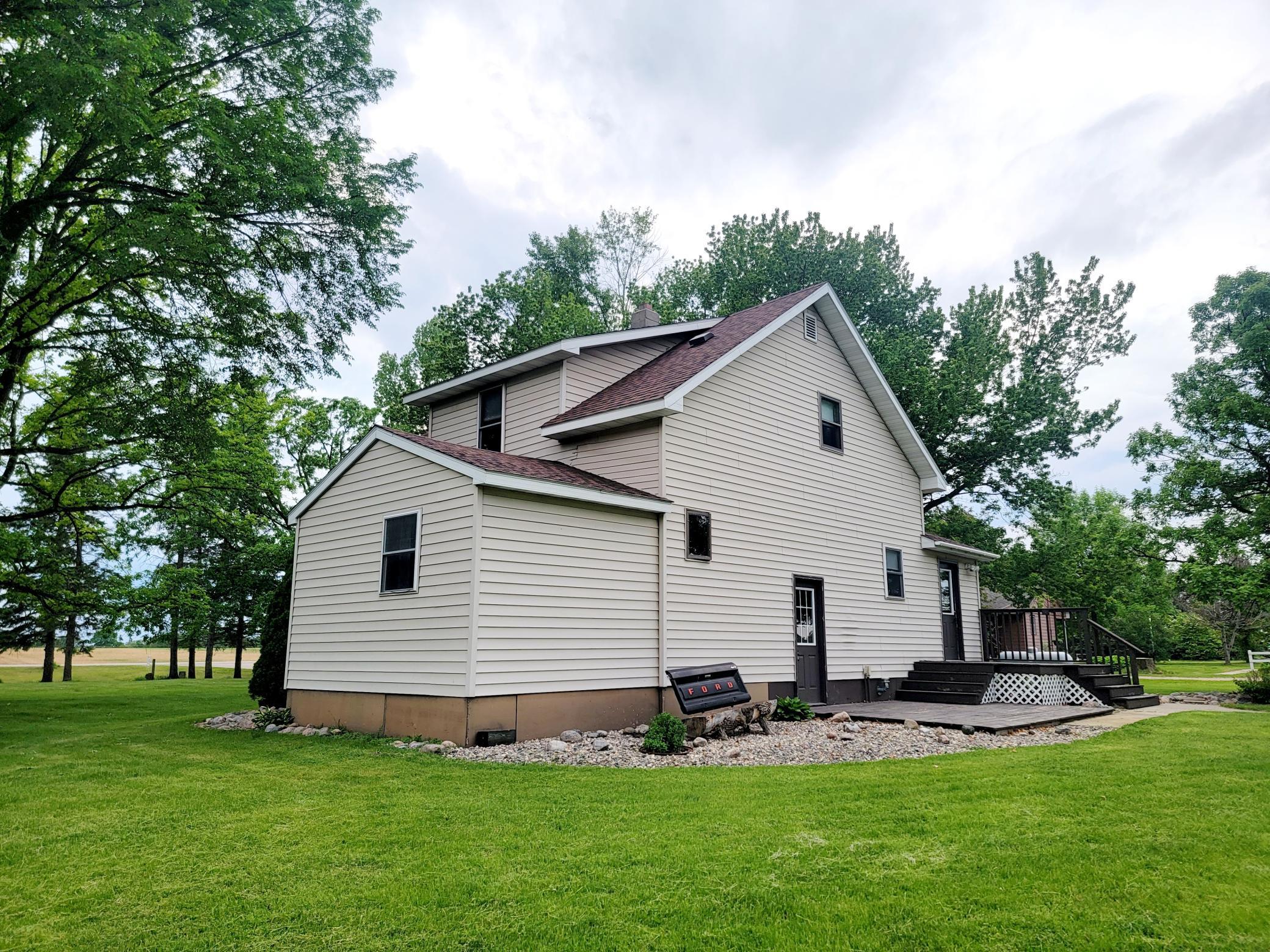 48088 County Highway 13 Property Photo 1