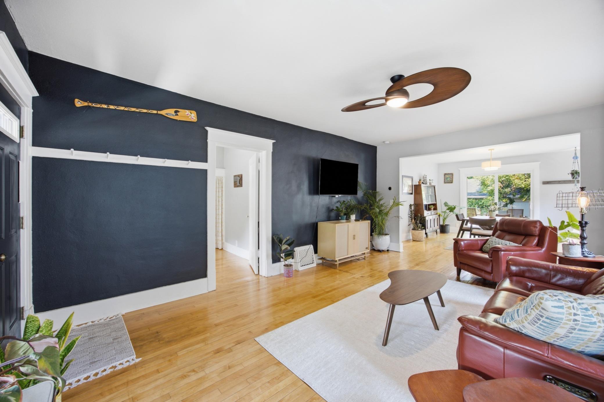 905 3rd Street N Property Photo 6