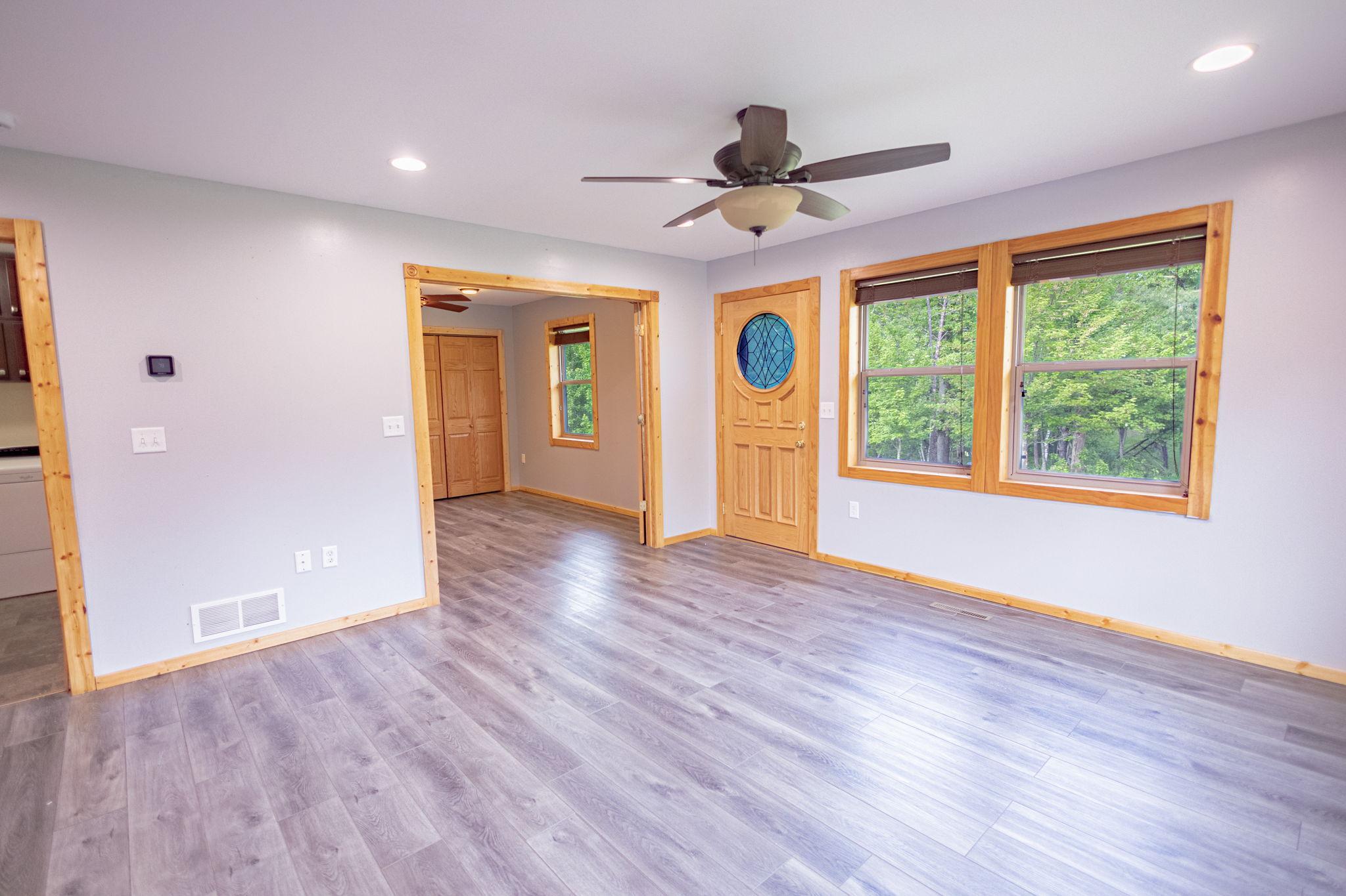 28870 E Yellow River Road Property Photo 9