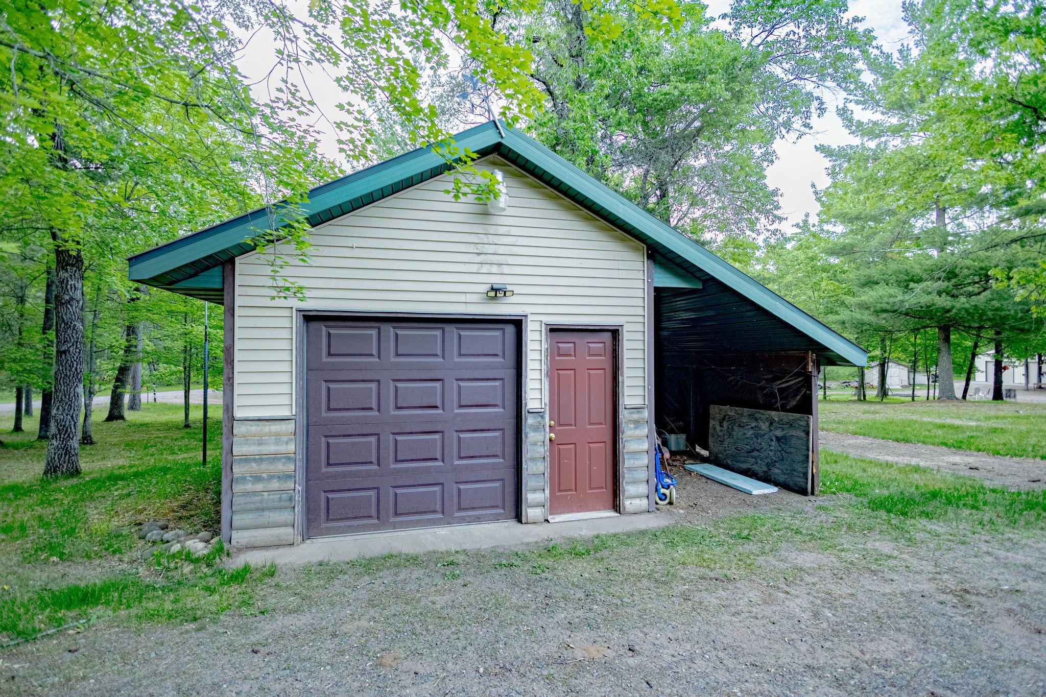 28870 E Yellow River Road Property Photo 30