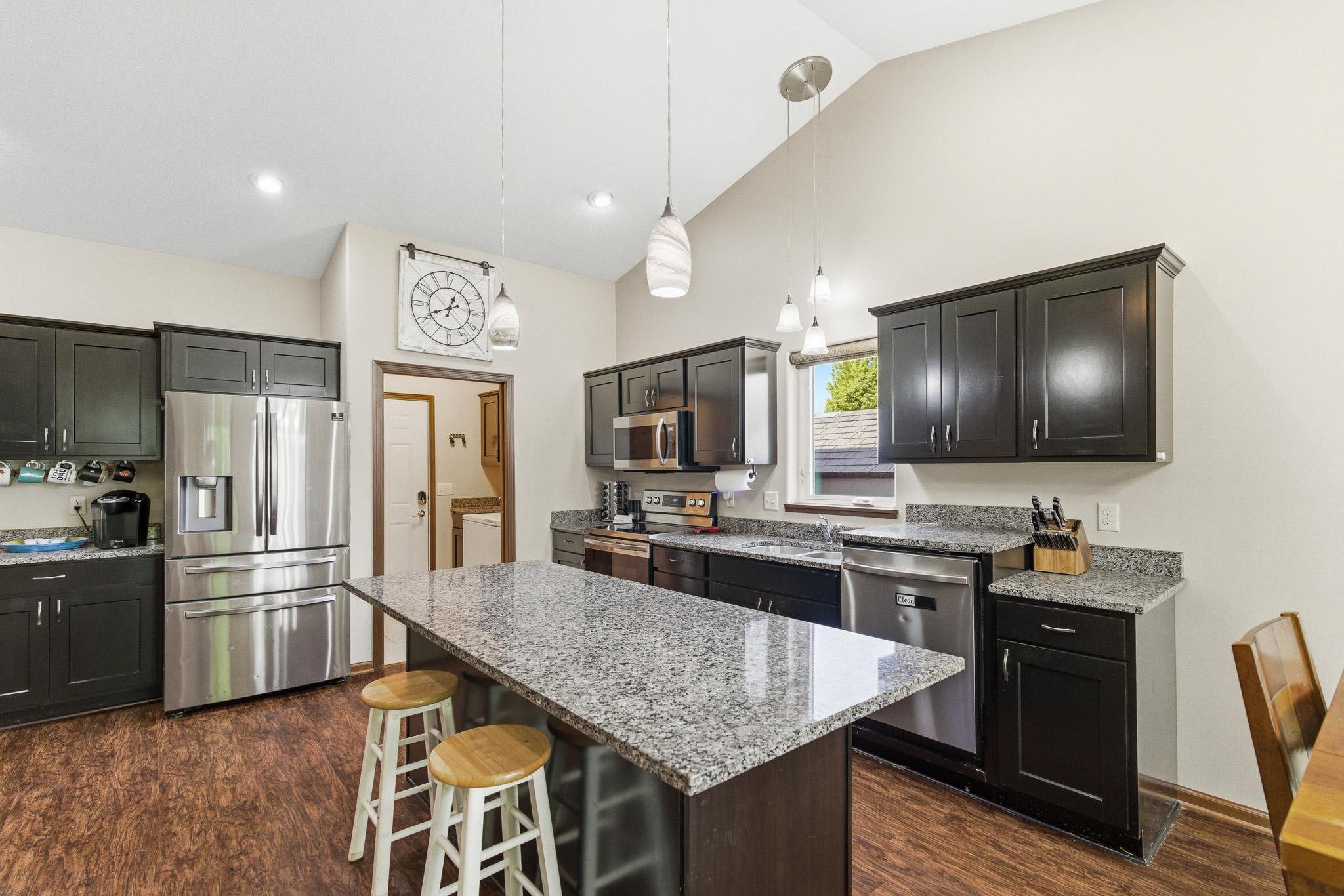 300 Tanager Road Property Photo 8
