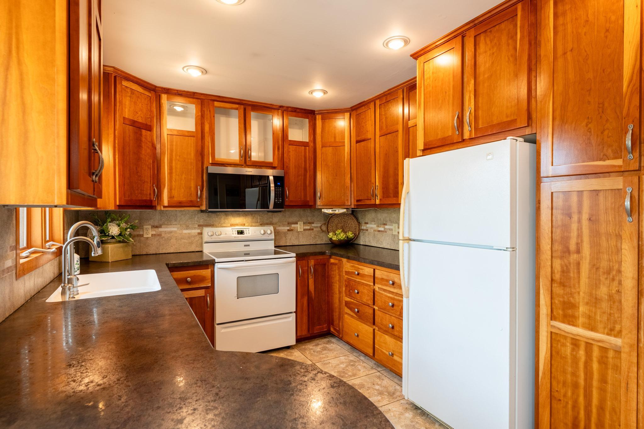 15771 Sherwood Trail Property Photo 9