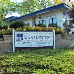 1714 E Hennepin Avenue Property Photo 1