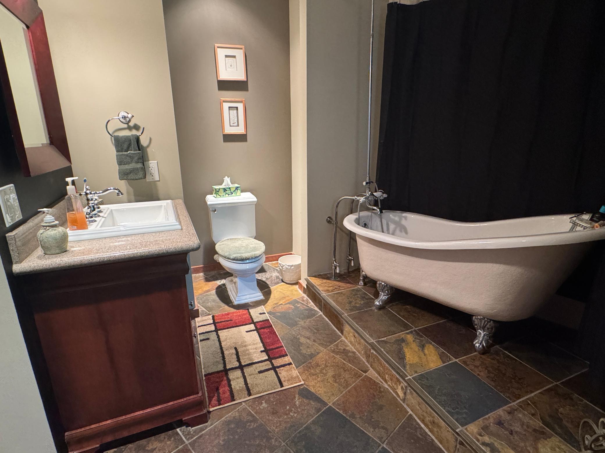 3720 Denmark Court E Property Photo 16