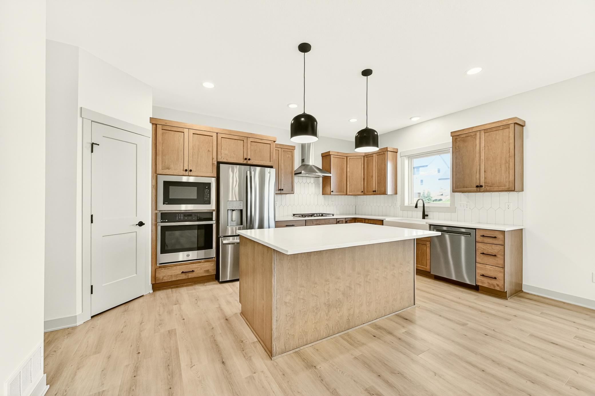 3435 Stonehedge Drive Ne Property Photo 11