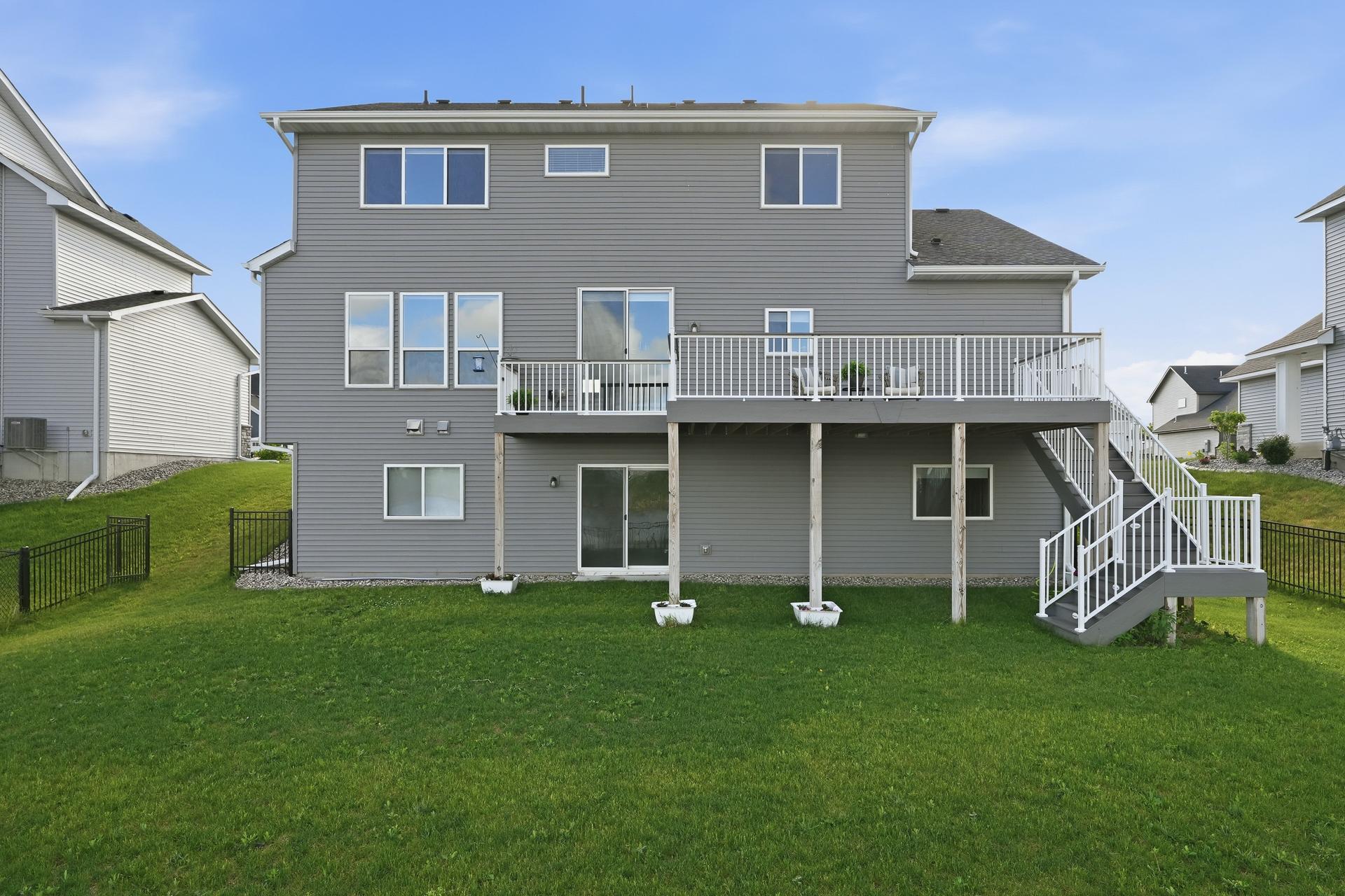 17834 Evershed Way Property Photo 10