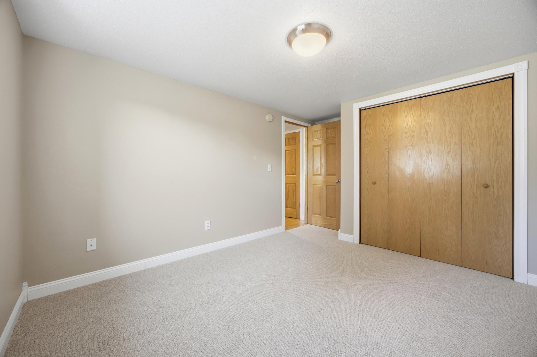 1323 S River Drive Property Photo 39