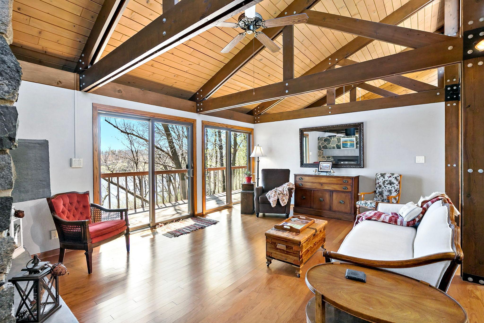7481 Long Lake Road Property Photo 8