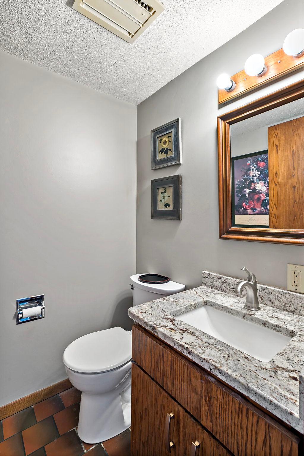 7481 Long Lake Road Property Photo 32
