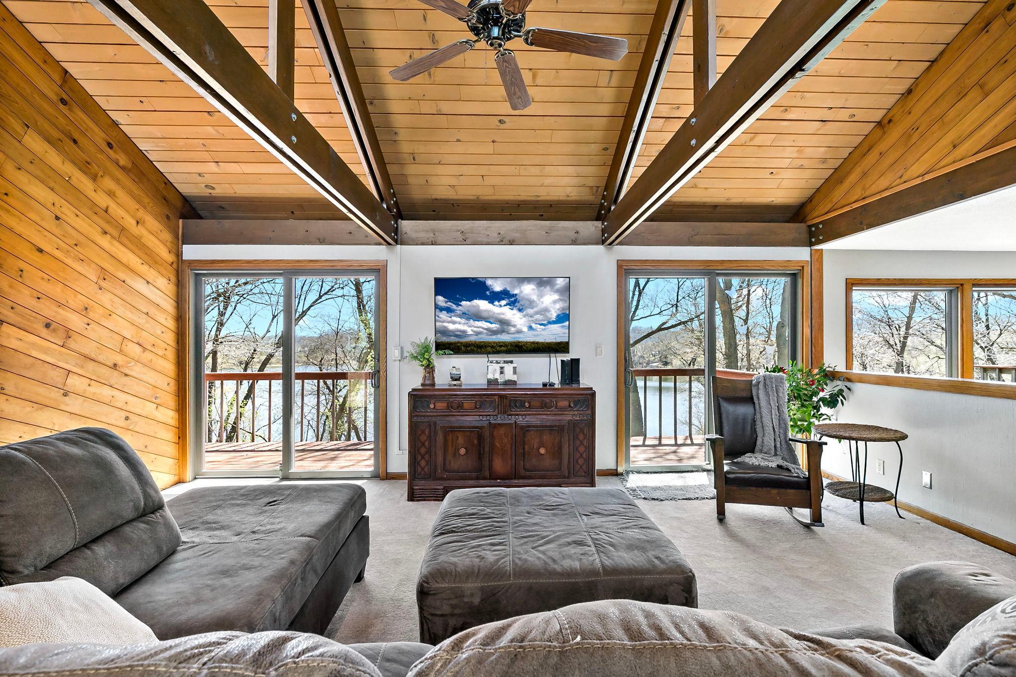 7481 Long Lake Road Property Photo 38
