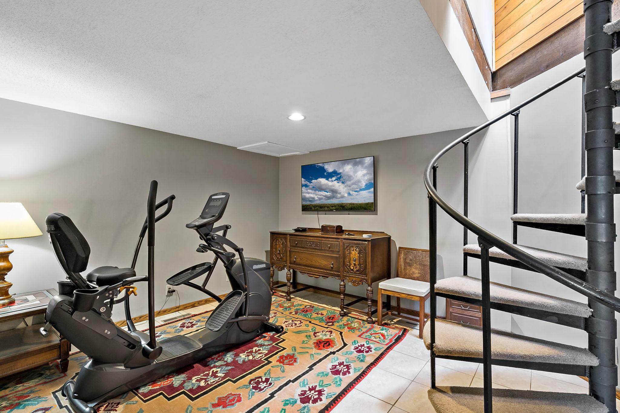 7481 Long Lake Road Property Photo 62